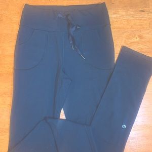 Lululemon yoga pants